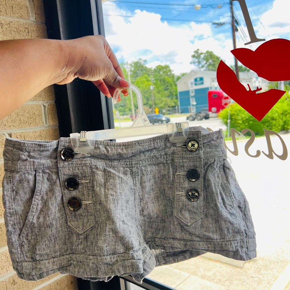Express Gray High Waist Shorts with Vintage Appeal